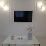 Bella Luxury Sali
