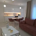 Bella Luxury