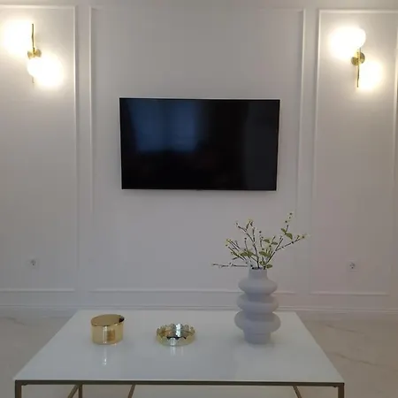 Bella Luxury Sali