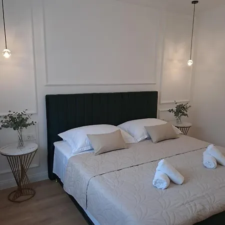 Bella Luxury