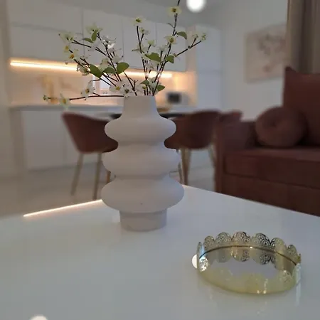 Bella Luxury Apartment *