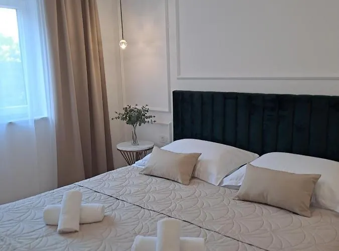 Bella Luxury * Sali