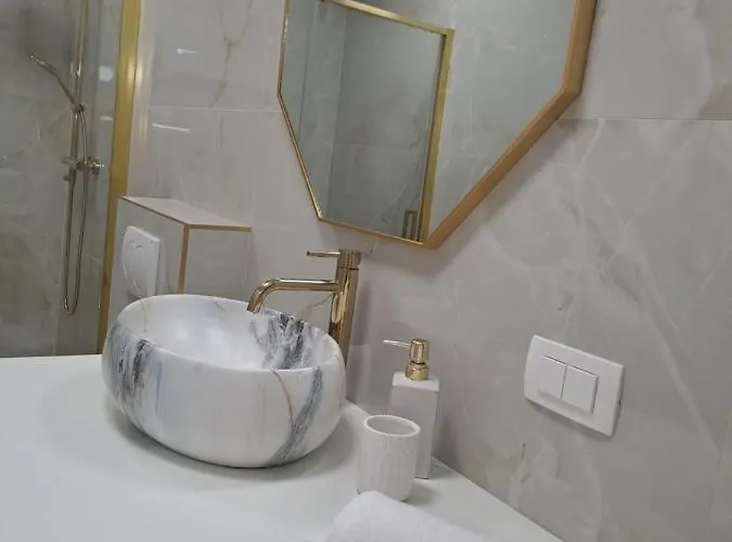 Bella Luxury Sali